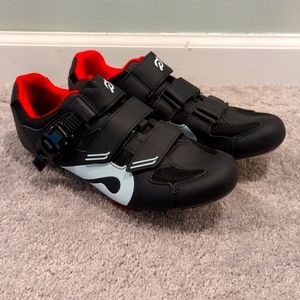 Peloton Cycling shoes with delta cleats EU 41 US 10 womens